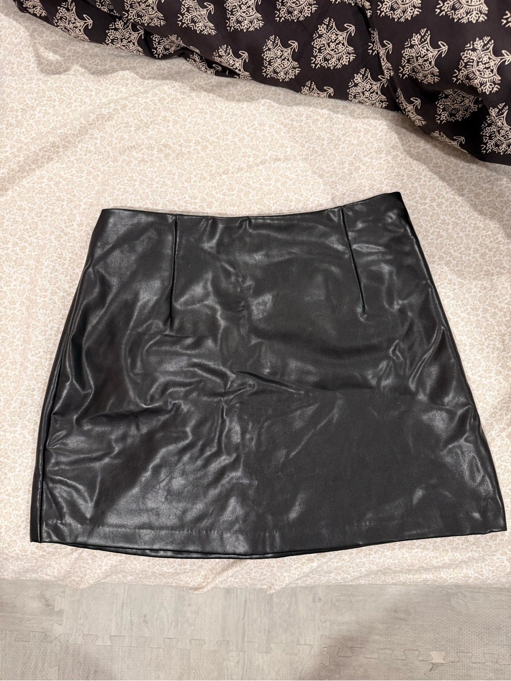Abercrombie Vegab Leather Mini Skirt - Women's Stylish A-Line